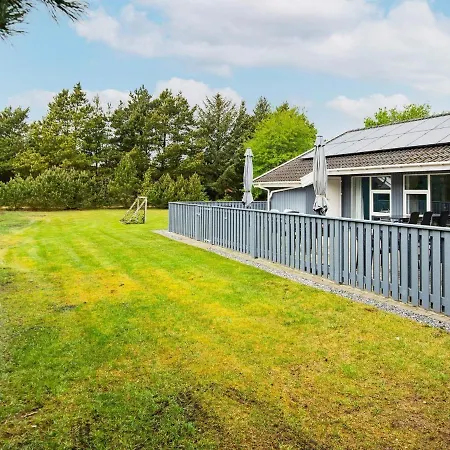 Luxury Retreat With Pool * Norre Nebel