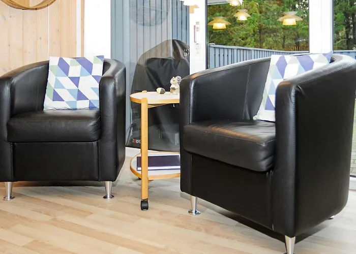 Holiday home Luxury Retreat With Pool - By Traum Norre Nebel